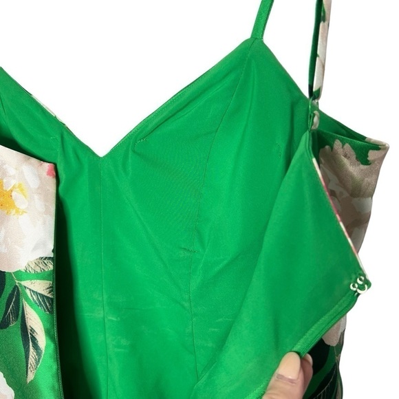 Eliza J Fit and Flare Floral Dress Green Size 6 NEW - Picture 9 of 14